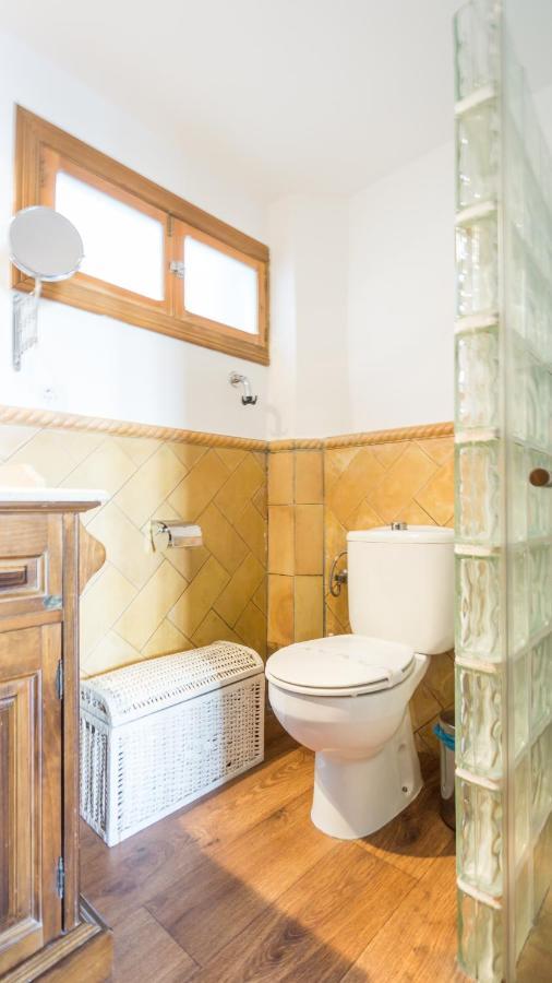 Acogedor Apartamento En Pleno Centro De Sevilla Luaran gambar